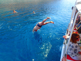 Boat trips and excursions on Crete Greece (81)