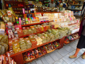 market in heraklion on crete