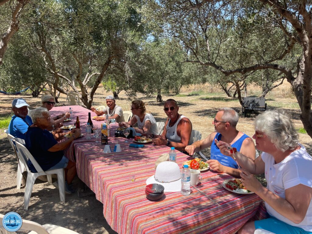 Cooking classes on Crete. Join Zorbas Island for a cooking workshop in an olive field.