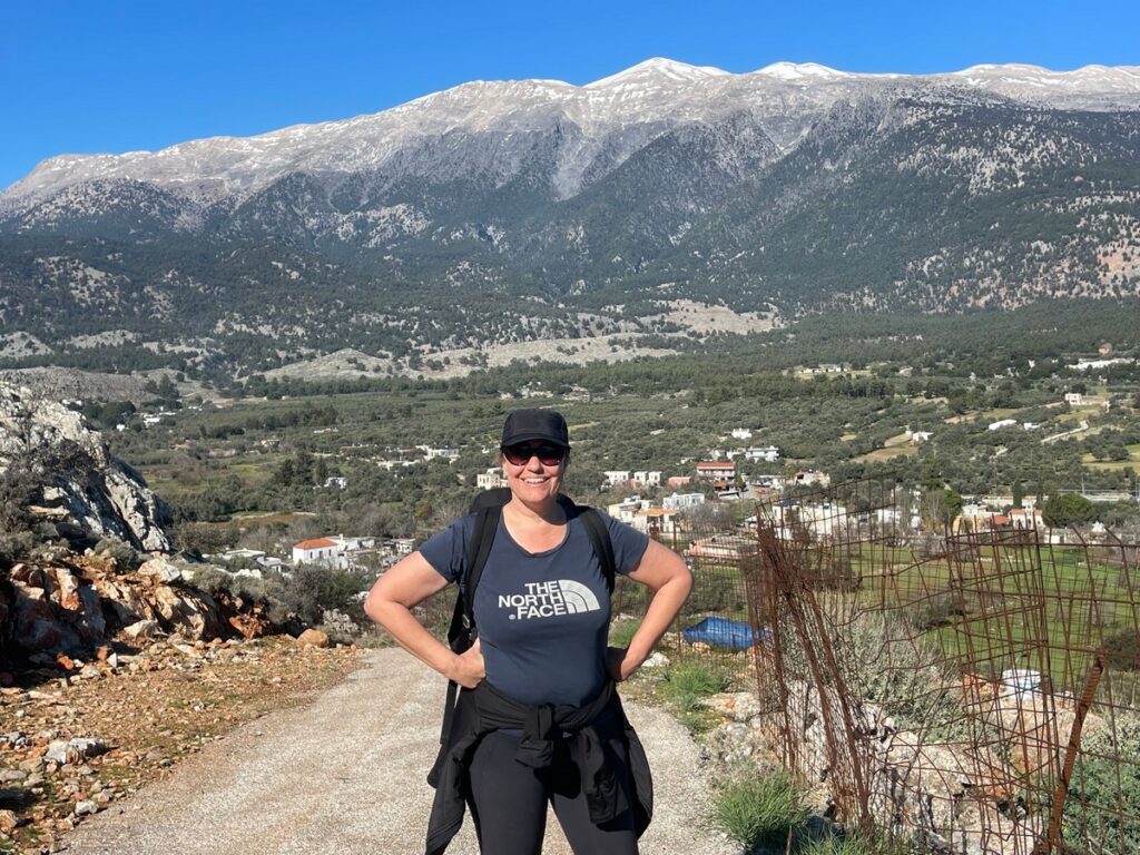 There is a great variety of walks on Crete: walking tours through Greek villages, impressive mountain and gorge hikes on Crete or walking through the olive groves and fields on Crete.